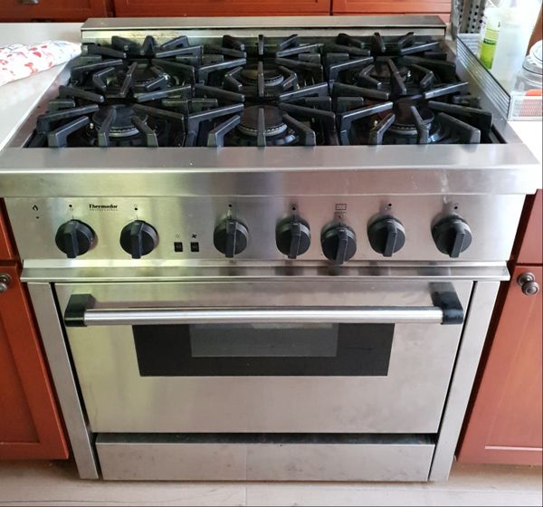 Thermador 36 inch gas range PRG366US for Sale in Los Angeles, CA OfferUp