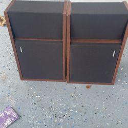 BOSE SPEAKERS