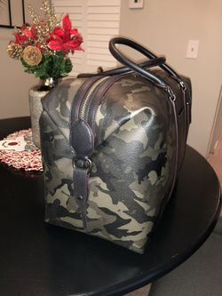 AUTHENTIC COACH F78498 Trekker Men s Camo Duffle Travel Bag