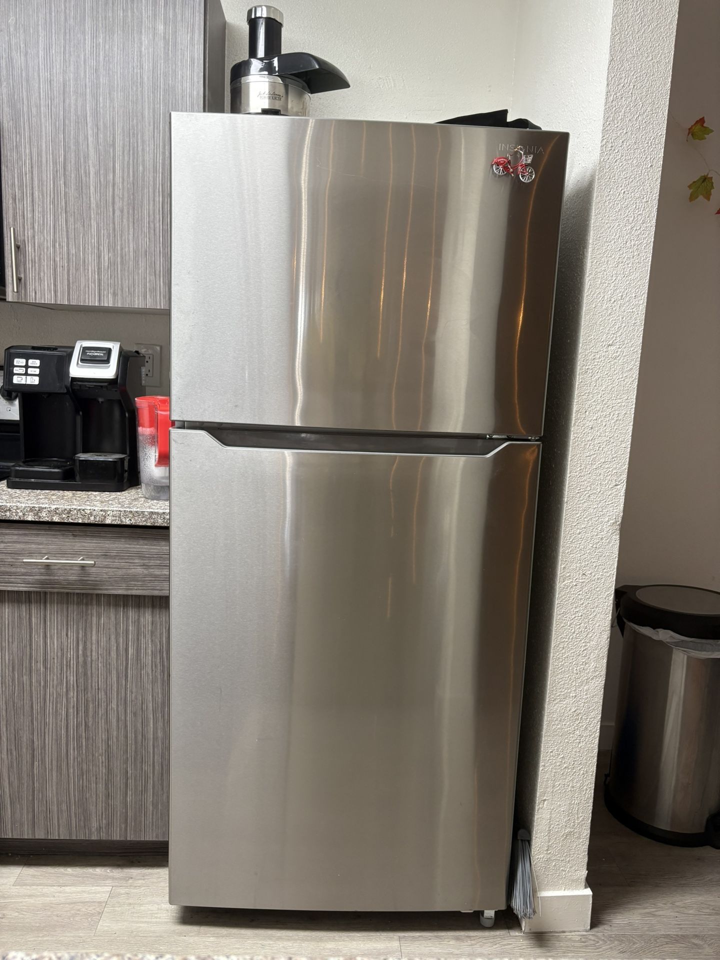 Refrigerator