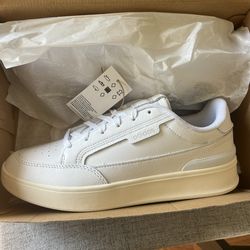 Adidas Aspyre Size 9