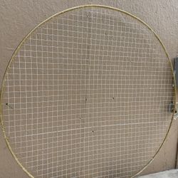 Circle Metal Grid Backdrop Wall 