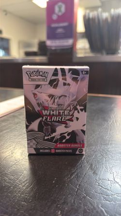 Scarlet anf Violet White Flare Booster Bundle