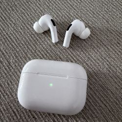AirPods Pro 2nd Generation (Lightning Charging Case)