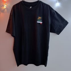 Nike Black Graphic T-shirt