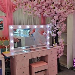 Pink Vanity Table With Mirror Light Bulbs With Stool 