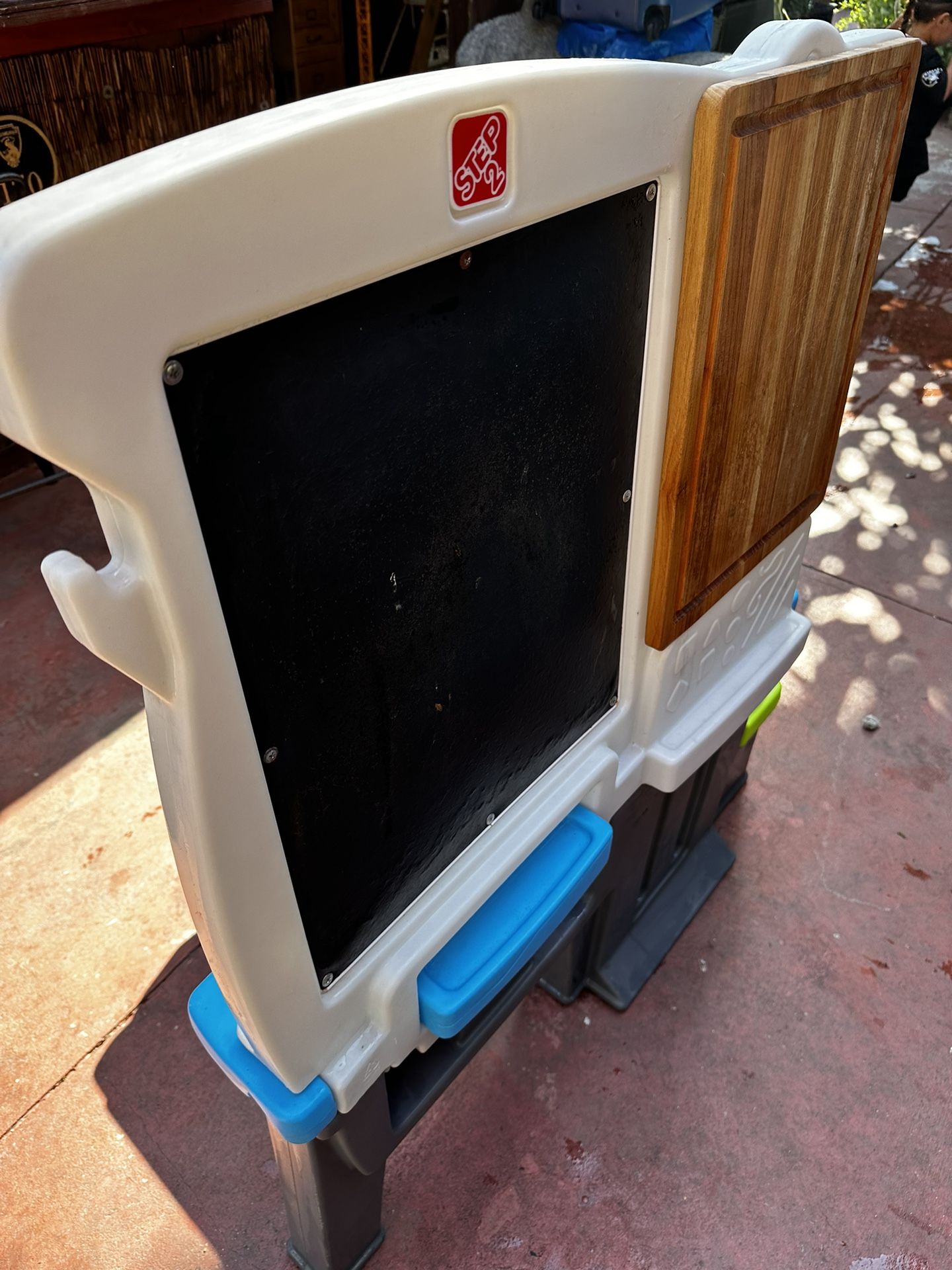 Kids Art Center, Kids Table