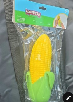 SqueeezyYellow Corn Squishy Toy - Kids Stress Relief