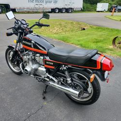 1982 Suzuki GS750E