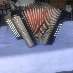 Accordion Hohner Tono De Sol Working Good