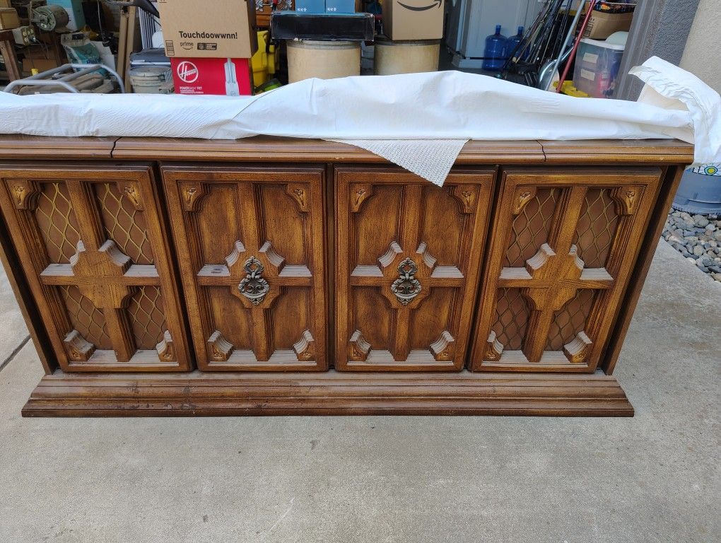 Record/8-Track Player