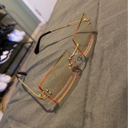 Sunglasses , color Gold 