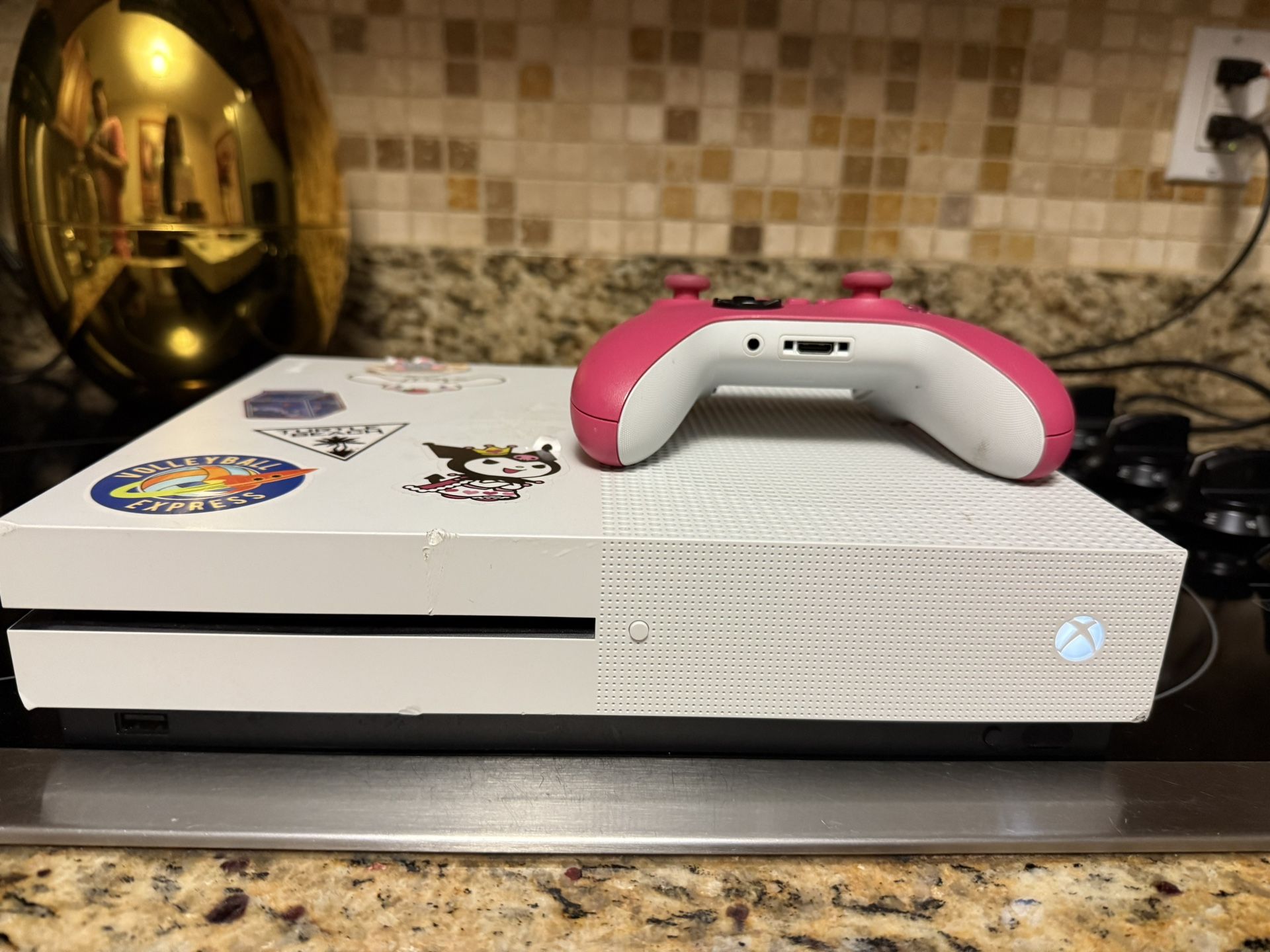 Xbox One S