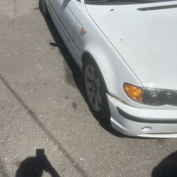 2002 BMW 325i
