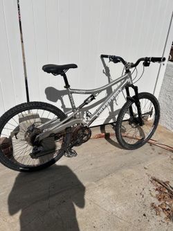 Cannadale 26in full suspension Dirt jumper/ Mountain Bike