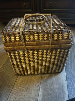 Vintage Picnic Basket