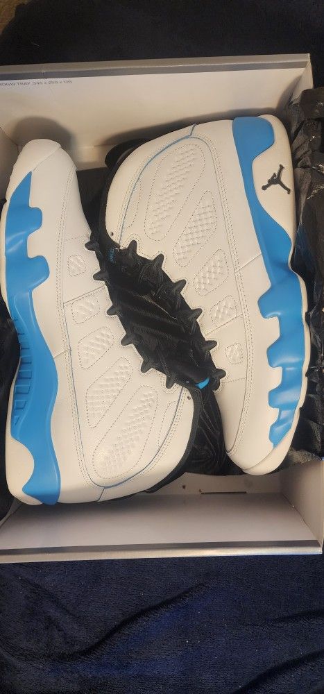 Jordan 9 Retro Powder Blue Size 11 New