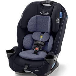 NEW! Graco 3:1 Slimfit Car Seat