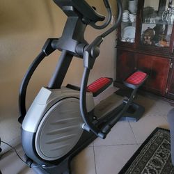 Reebok Elliptical Ifit Fitness Machine 