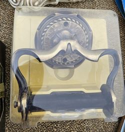 Vintage 'Carriage House' Toilet Paper/Tissue Holder