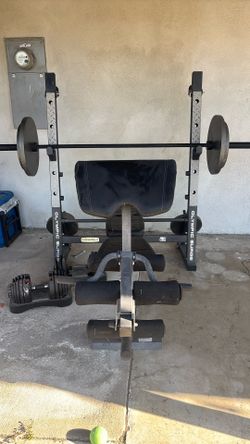 Weight Bench With Weights.