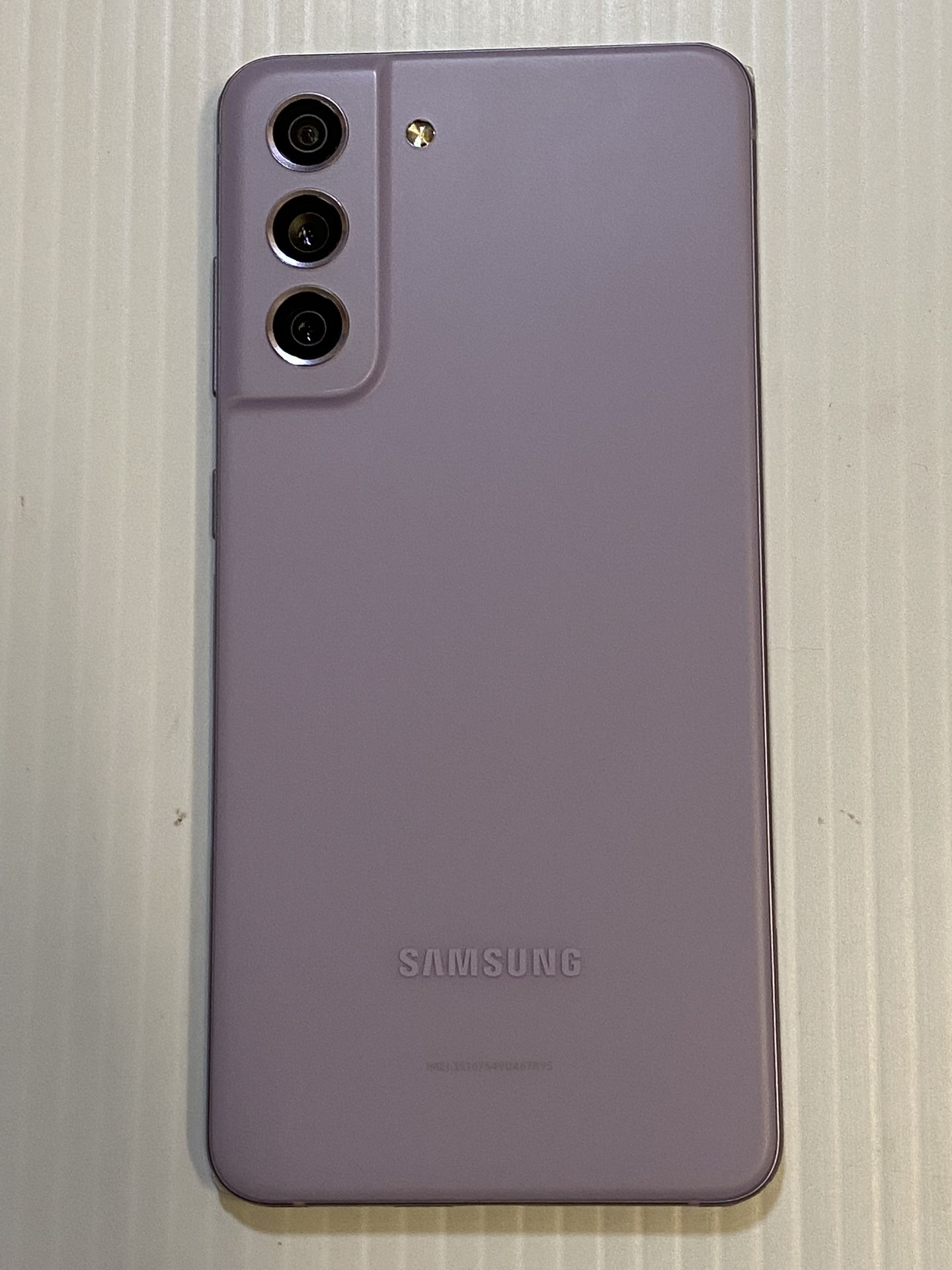 Galaxy S21 FE 5G. Fully Unlocked