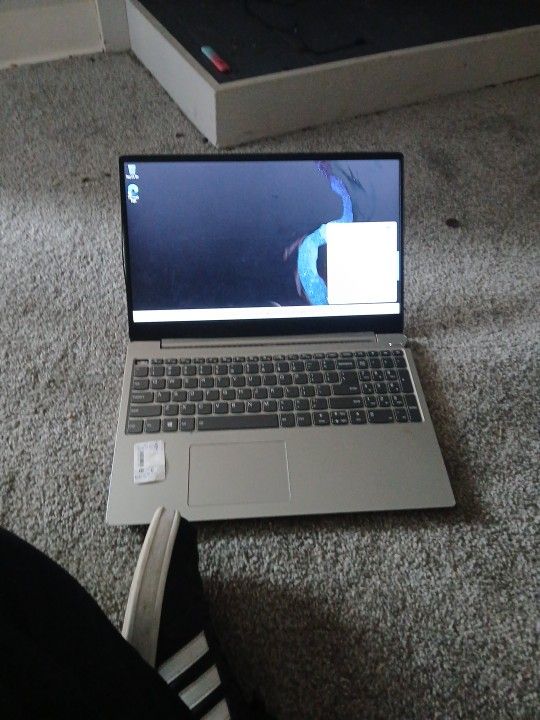 Laptop