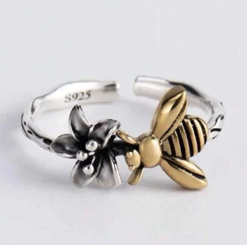 Bumble Bee Ring 