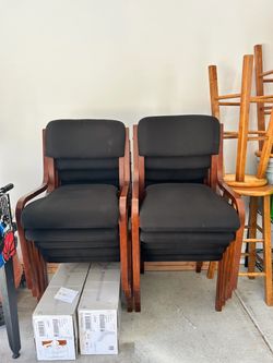 Stackable Guest Chairs with Wood Frame – Set of 4