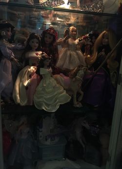 Disney princess collectible dolls porcleain