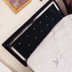 New Full Size Bed with Mattress And Boxspring Included 