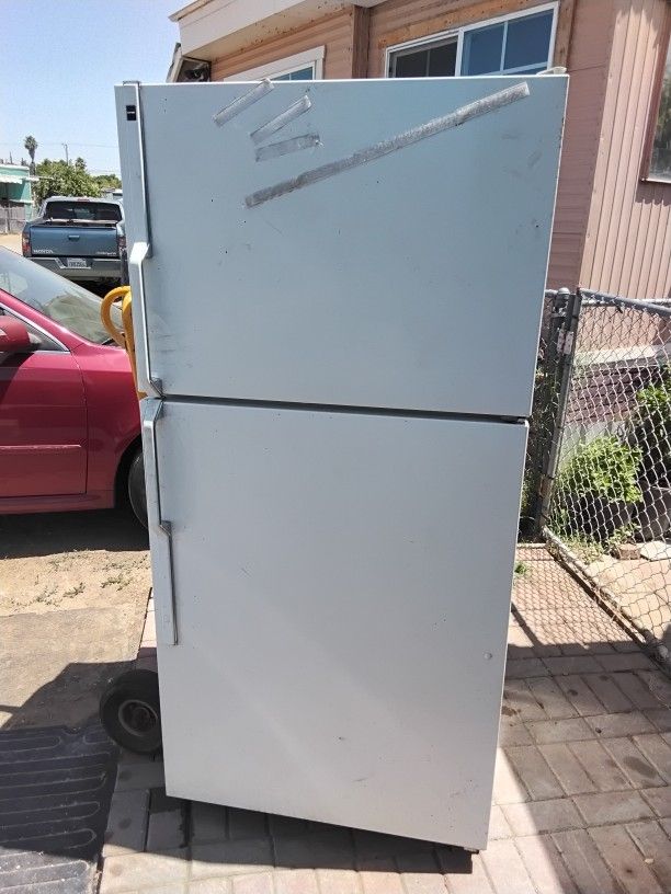 Hay I Am Asking $50.00 For The Freezer OKAY