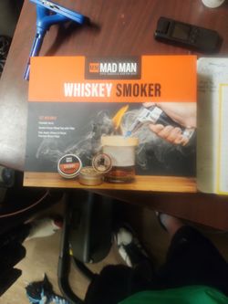 MAD MAN WHISKEY Smoker