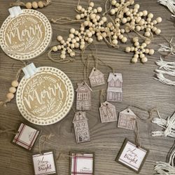 Wood Christmas Ornaments 