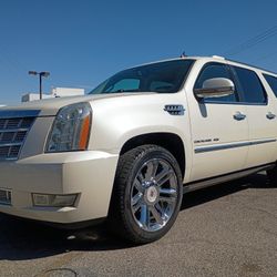 2014 CADILLAC ESCALADE ESV