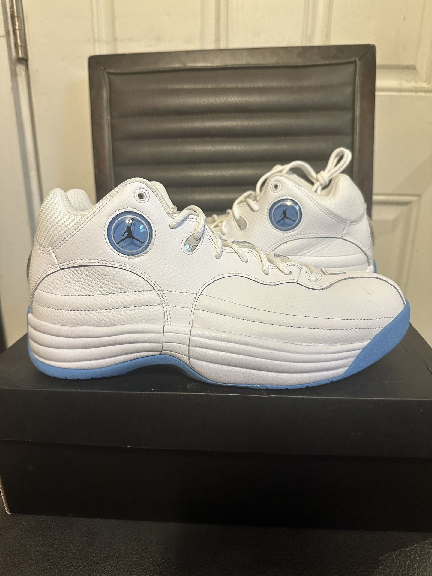 Brand new Jordan Jumpman Team 1 size 9.5 with box