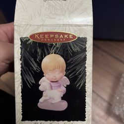 1996 Marys Angels #9 - Violet 