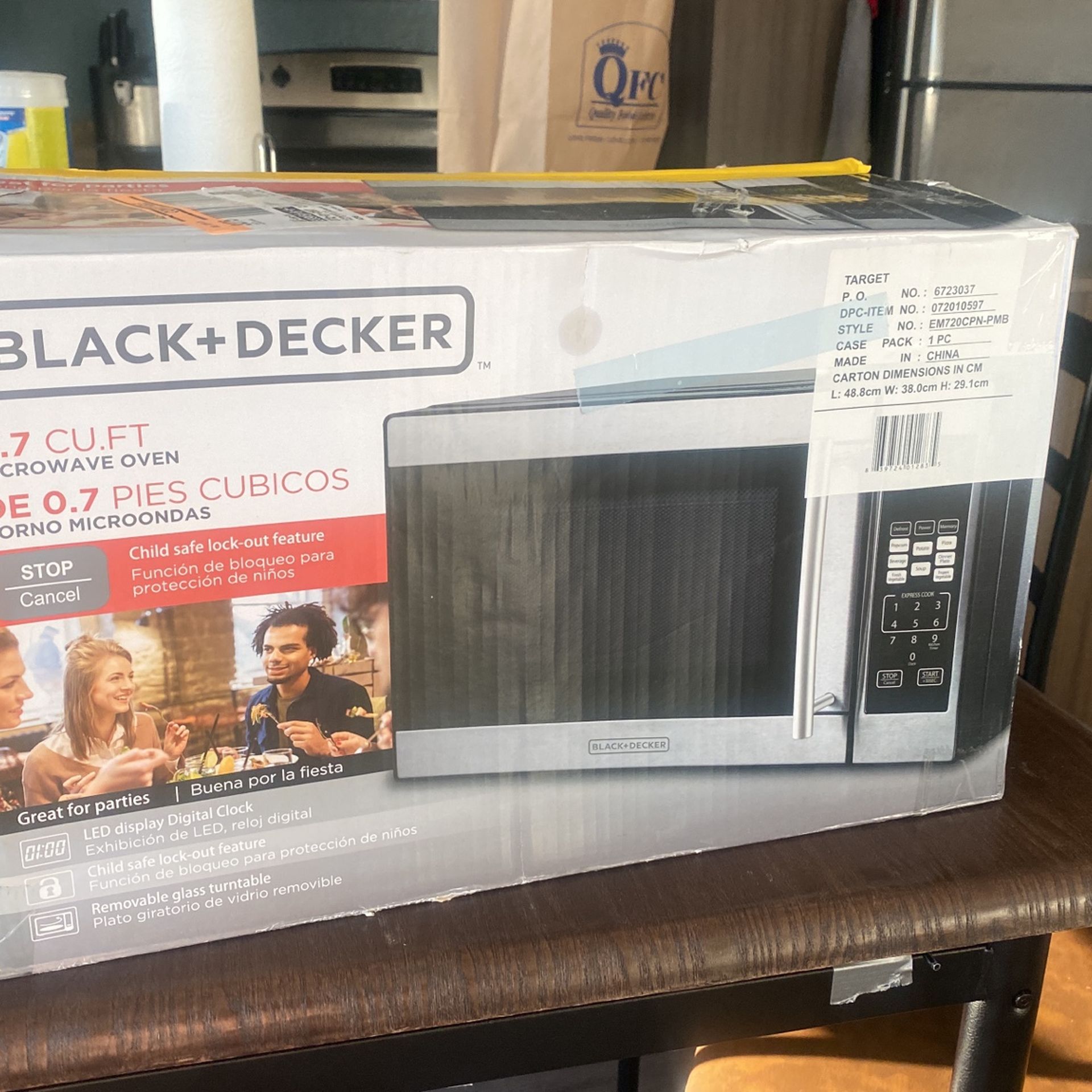 Black And Decker Microwave for Sale in Seattle, WA - OfferUp