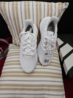 ADIDAS WOMAN SHOES