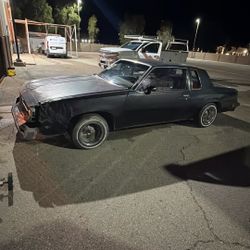 Cutlass Supreme 1982 