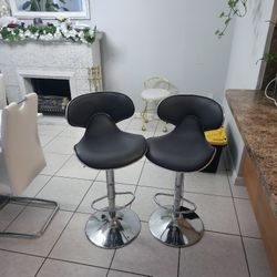 2 Bar Stool