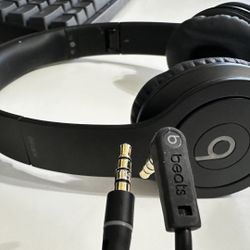 BEATS BY DR DRE HEADBAND HEADPHONES 