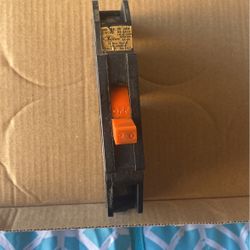 QC 20Amp 120VAC Zinsco Circuit breaker both and connection