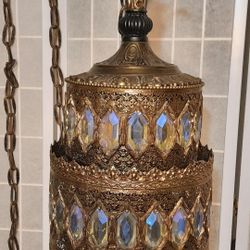 VINTAGE HOLLYWOOD REGENCY SWAG LAMP 