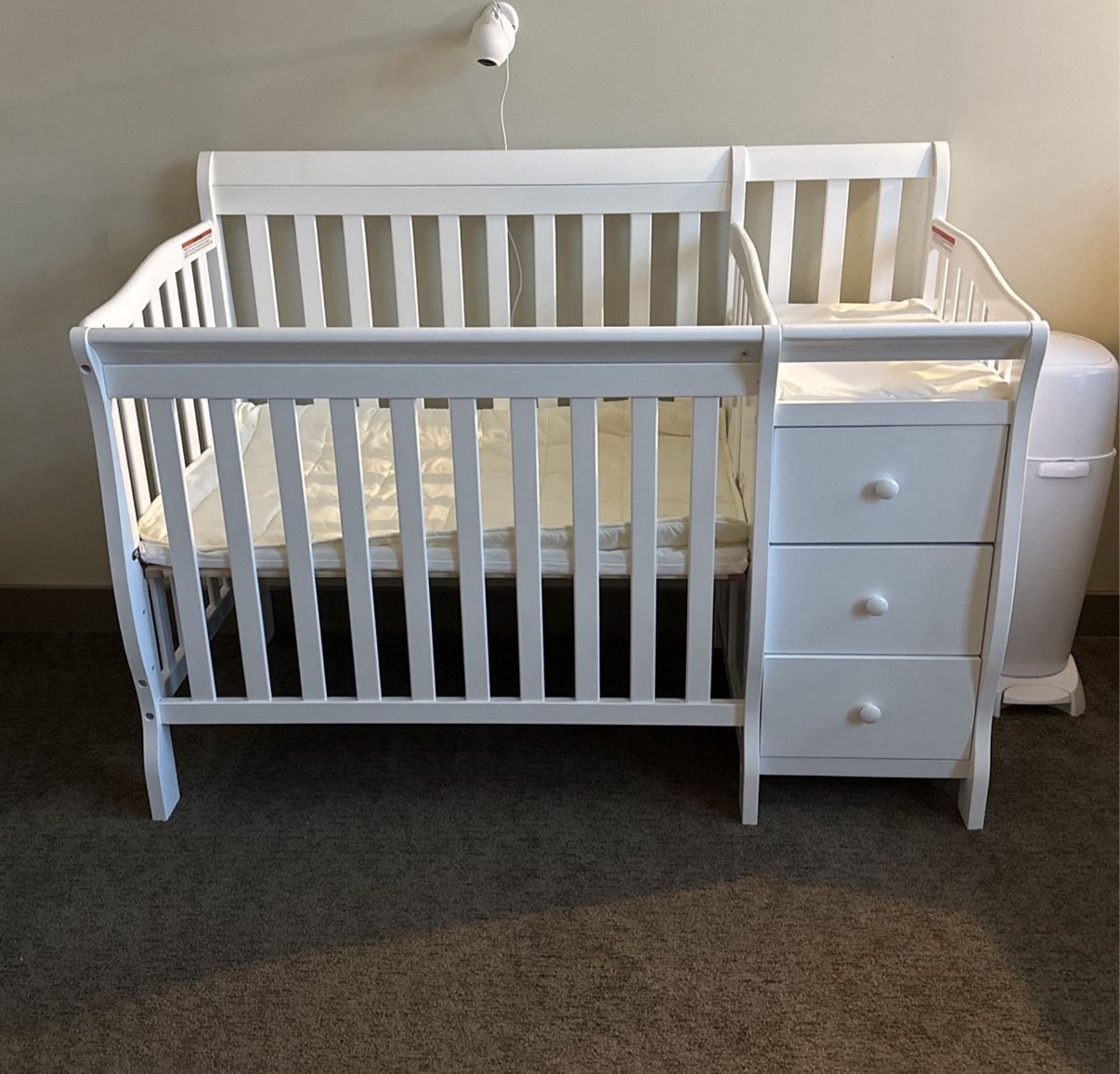 Storkcraft Portofino 5-in-1 Convertible Crib and Changer