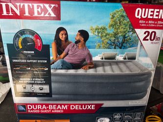 Queen size self inflating air mattress