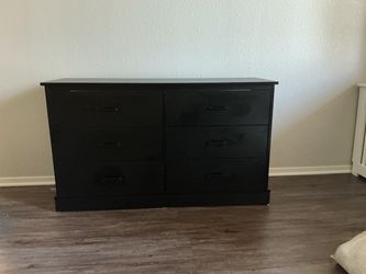Free bed free coffee table free tv console free mattress