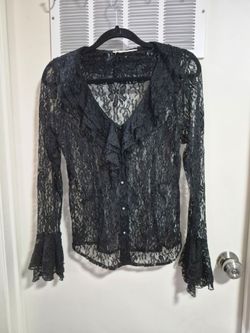 Sm Blk Lace Ruffle button down blouse