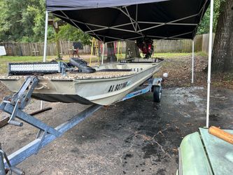 1432 Jon boat