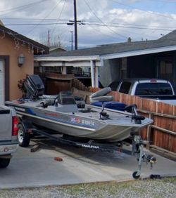 1990’s 16’ Bass Tracker Boat